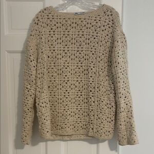 Zara Cream Crew Neck Sweater with Intricate crochet Knit stitch size L